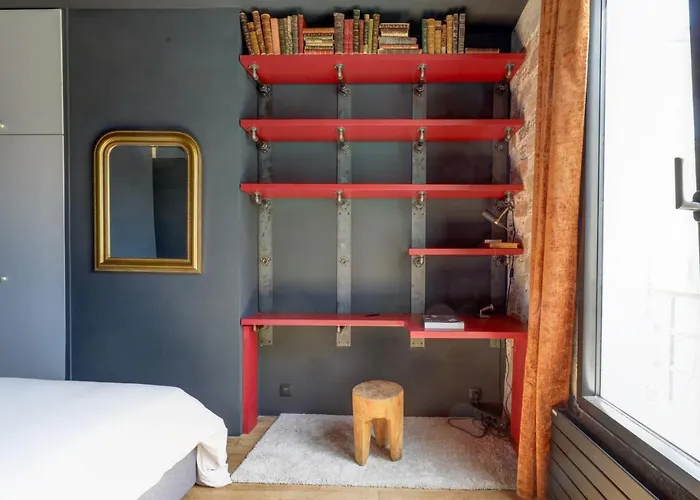 Appartement Palais Royal شقة *